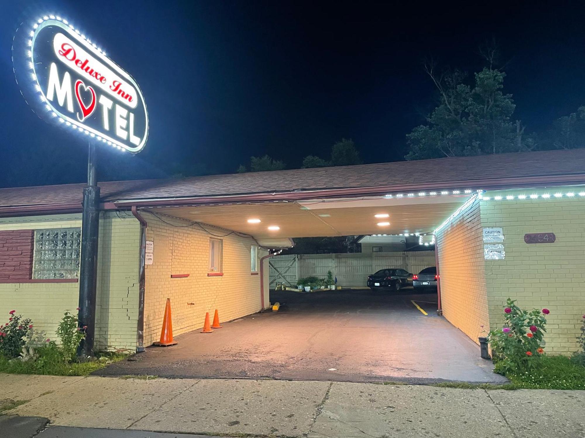 Deluxe Inn Motel ดีทรอยต์ ภายนอก รูปภาพ